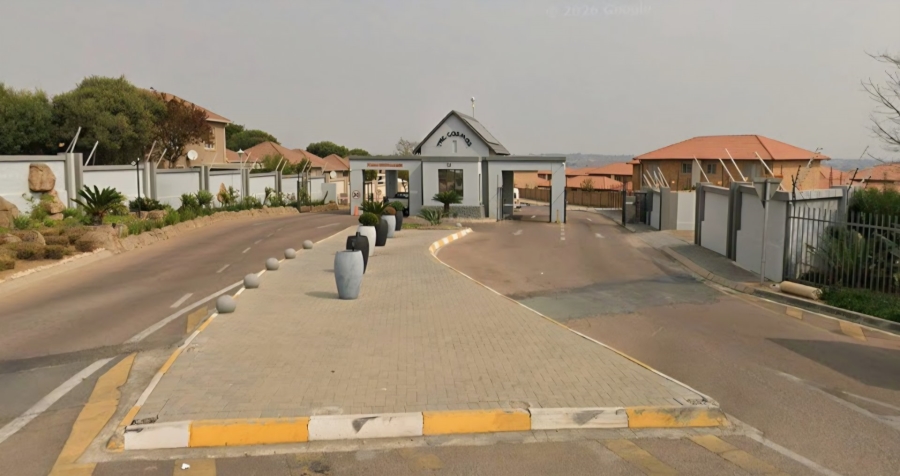 2 Bedroom Property for Sale in Kosmosdal Gauteng