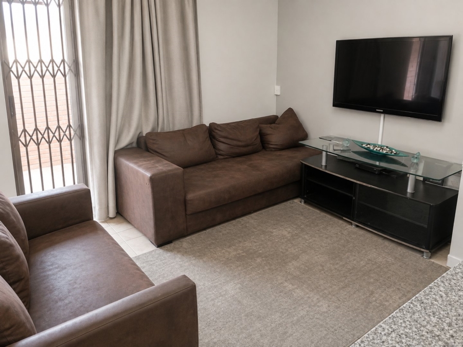2 Bedroom Property for Sale in Summerfields Estate Gauteng