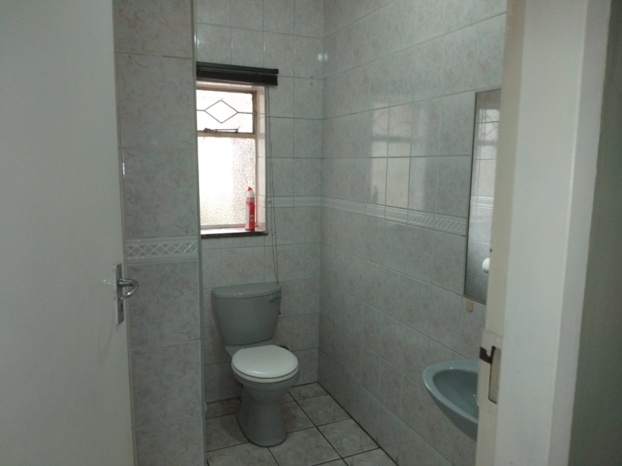 4 Bedroom Property for Sale in Rustivia Gauteng