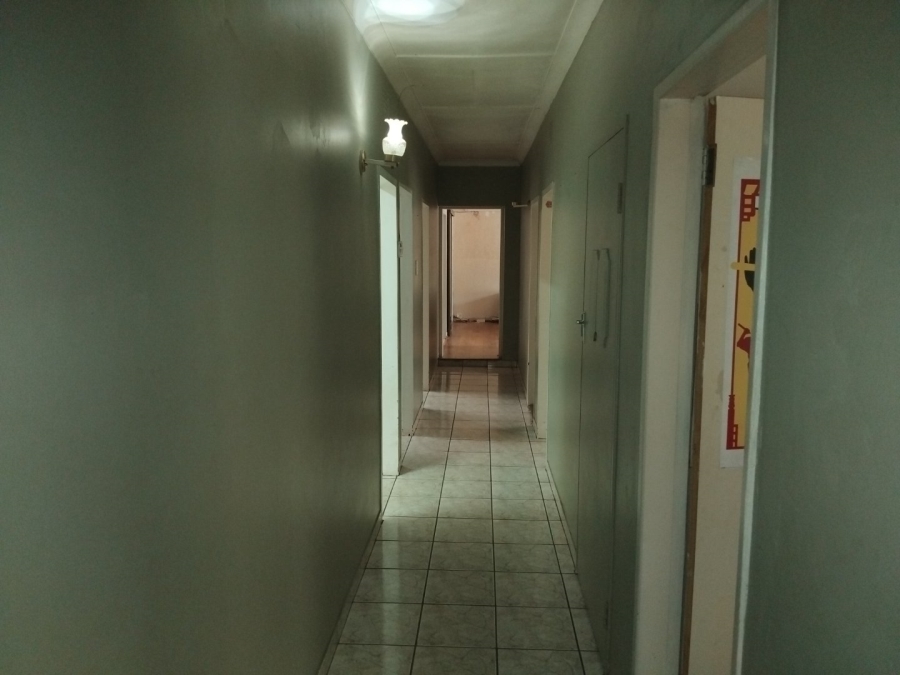 4 Bedroom Property for Sale in Rustivia Gauteng