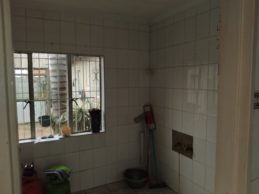 4 Bedroom Property for Sale in Rustivia Gauteng