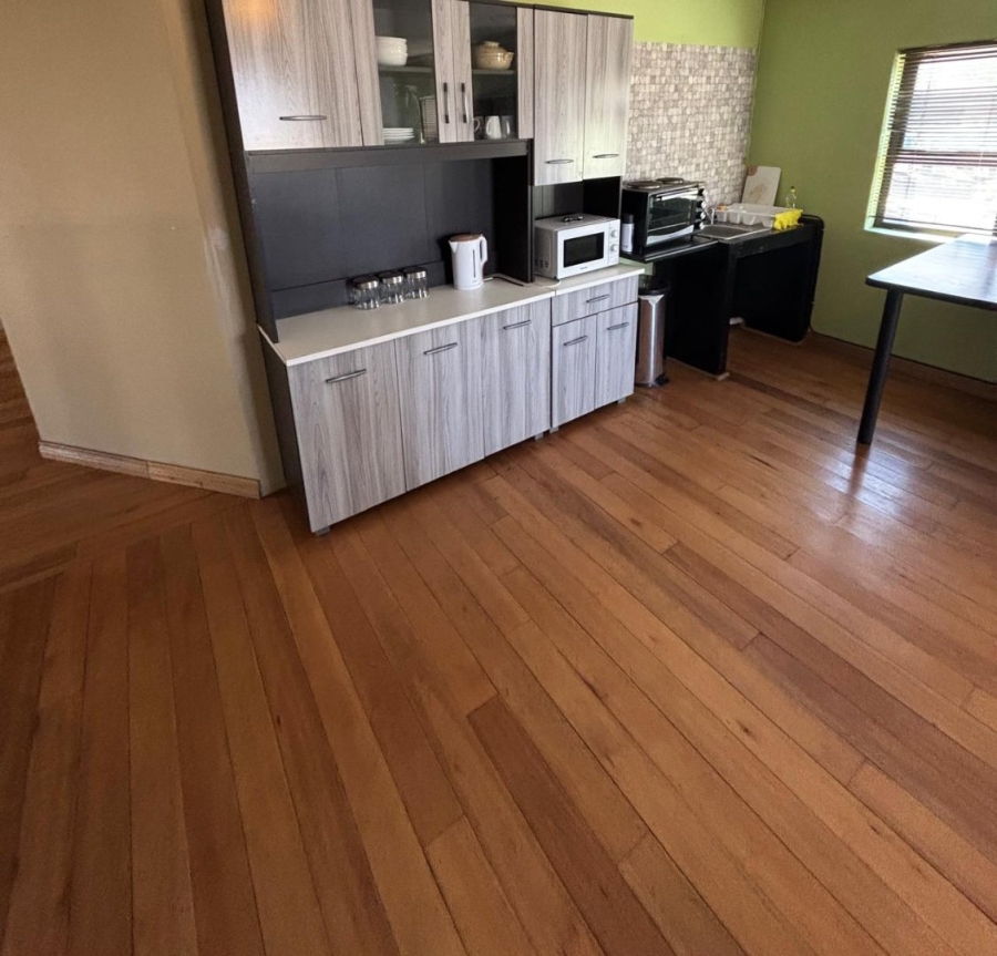 4 Bedroom Property for Sale in Rustivia Gauteng