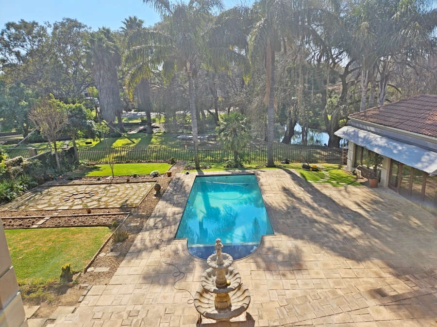 4 Bedroom Property for Sale in Van Riebeeck Park Gauteng