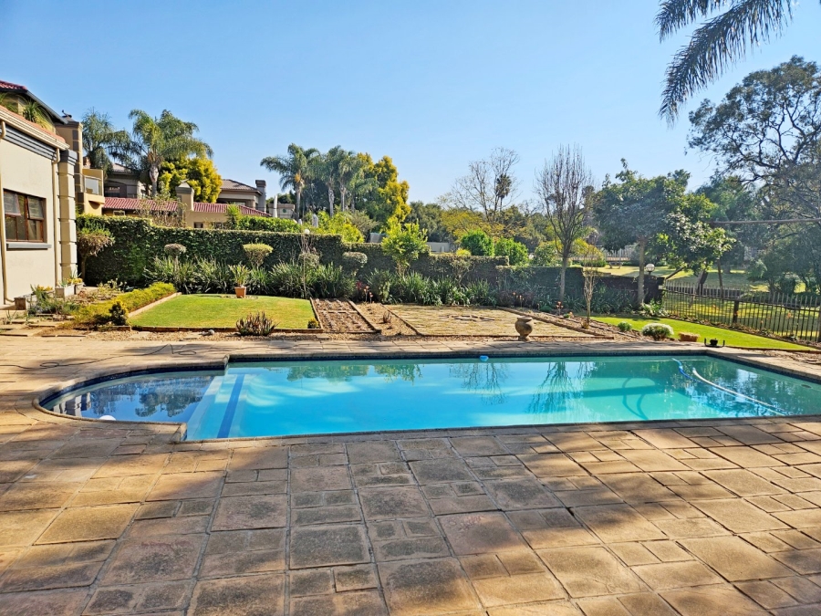 4 Bedroom Property for Sale in Van Riebeeck Park Gauteng