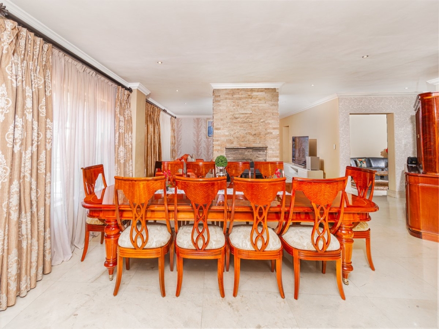 To Let 7 Bedroom Property for Rent in Blue Valley Golf Estate Gauteng