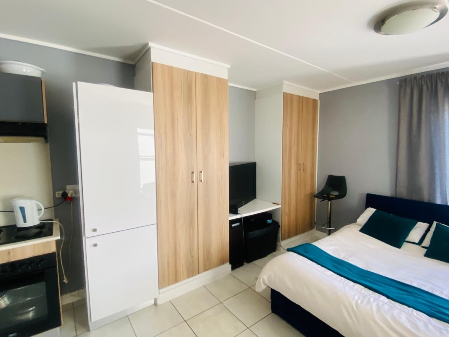 1 Bedroom Property for Sale in Linbro Park Gauteng