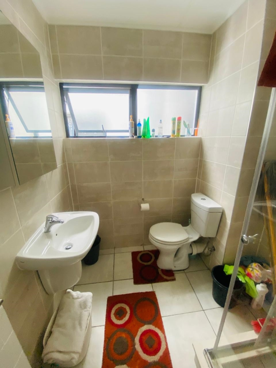 1 Bedroom Property for Sale in Linbro Park Gauteng