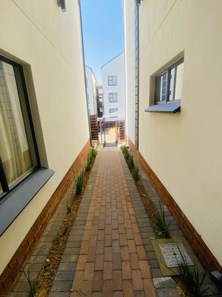 1 Bedroom Property for Sale in Linbro Park Gauteng