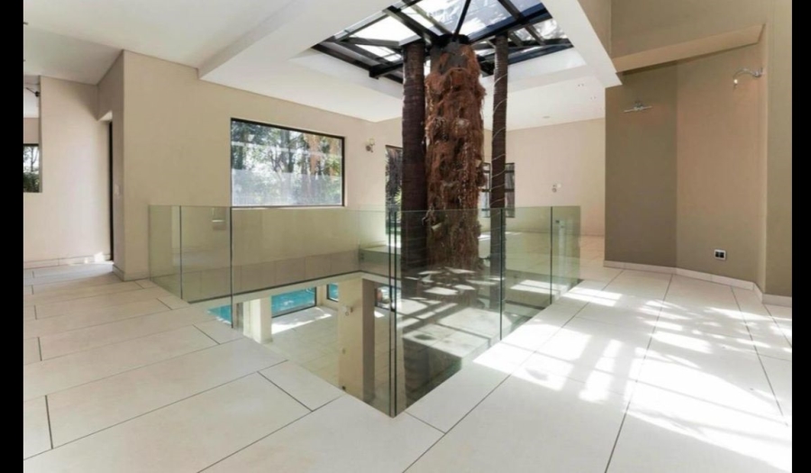  Bedroom Property for Sale in Atholl Gardens Gauteng