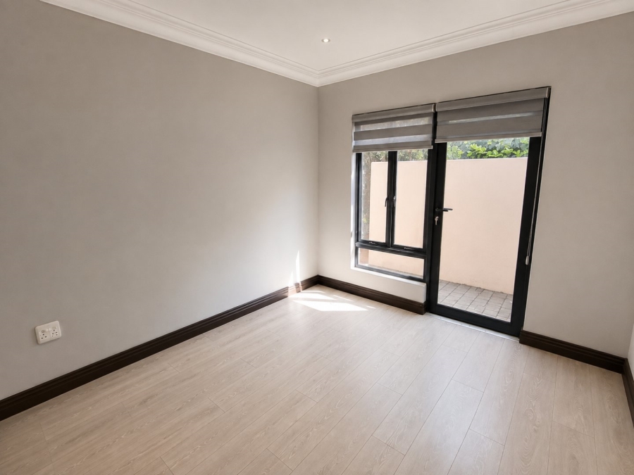 4 Bedroom Property for Sale in Midstream Ridge Gauteng