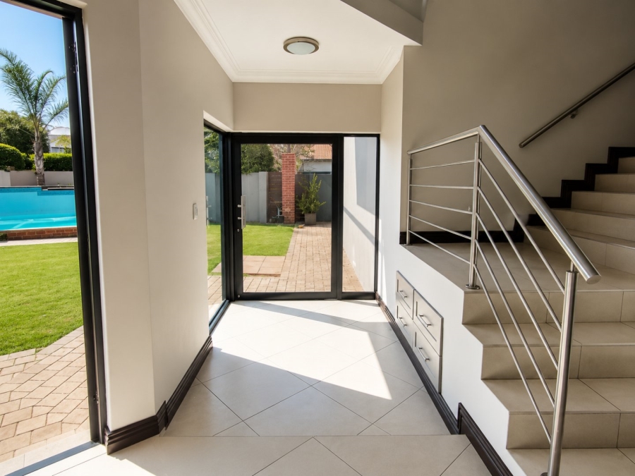 4 Bedroom Property for Sale in Midstream Ridge Gauteng
