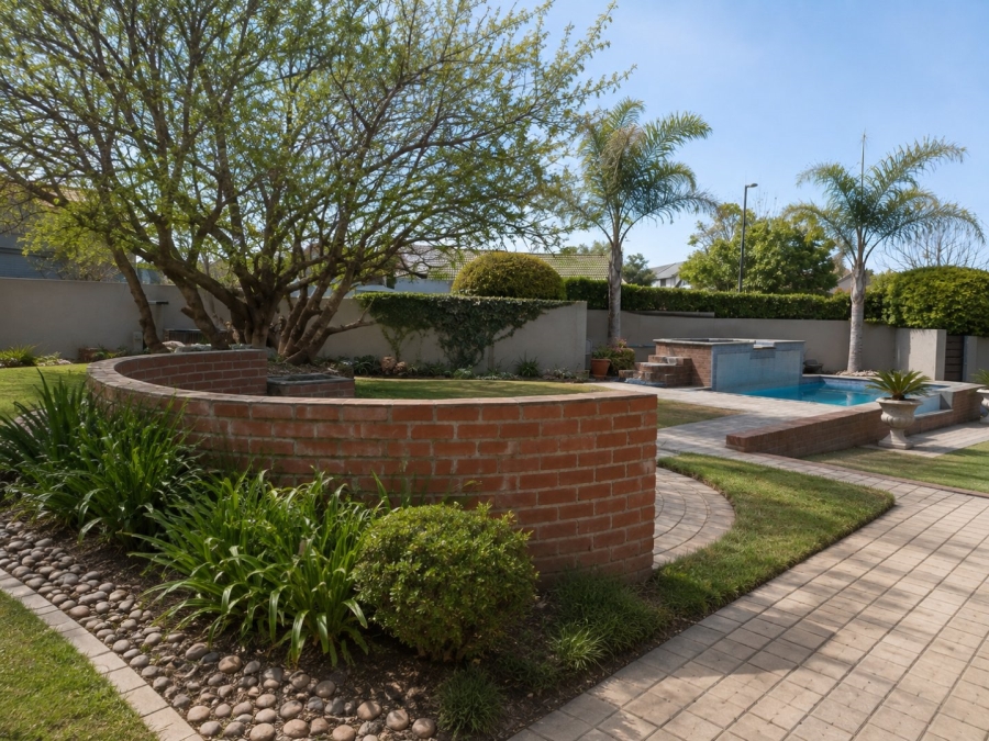 4 Bedroom Property for Sale in Midstream Ridge Gauteng