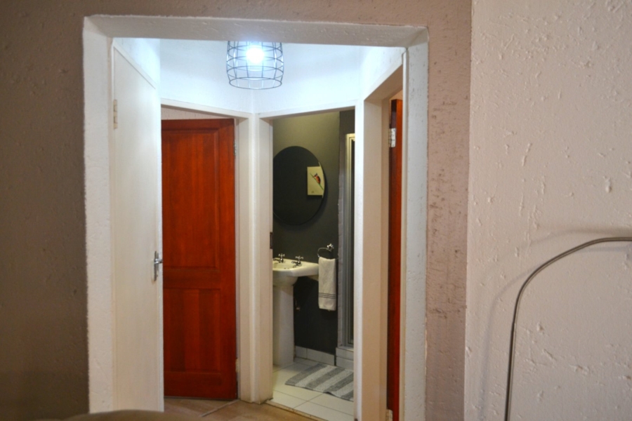 2 Bedroom Property for Sale in Craighall Park Gauteng