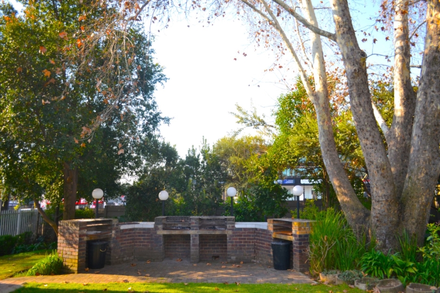 2 Bedroom Property for Sale in Craighall Park Gauteng