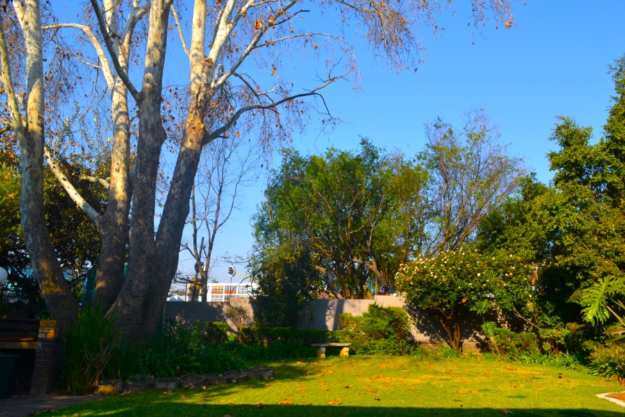 2 Bedroom Property for Sale in Craighall Park Gauteng