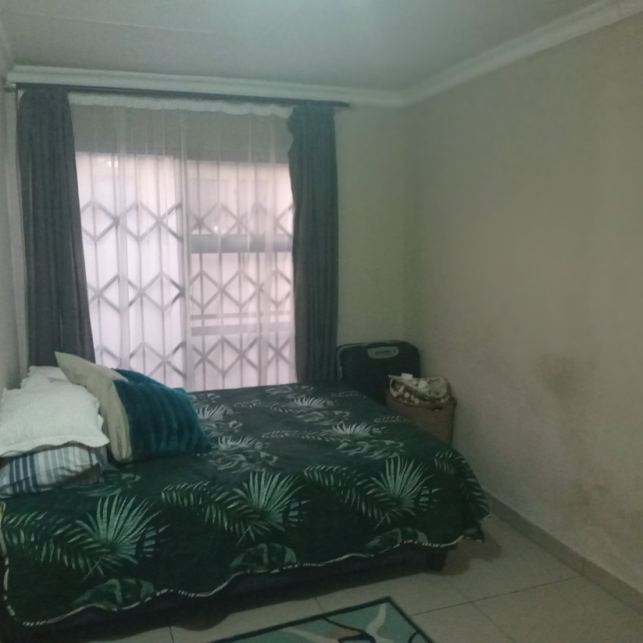 To Let 2 Bedroom Property for Rent in Cosmo City Gauteng
