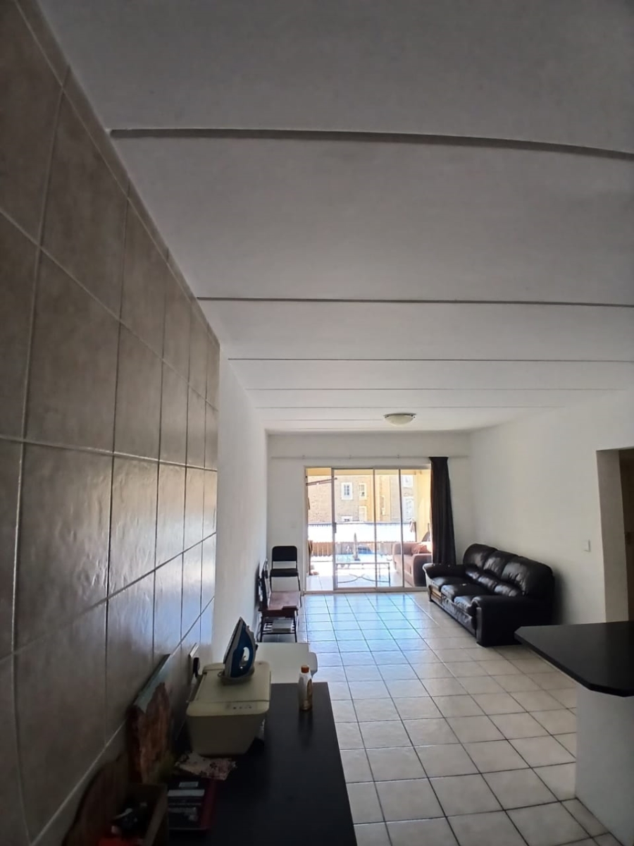 To Let 2 Bedroom Property for Rent in North Riding Gauteng