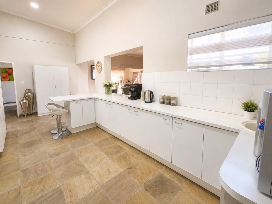 4 Bedroom Property for Sale in Vanderbijlpark SE 3 Gauteng