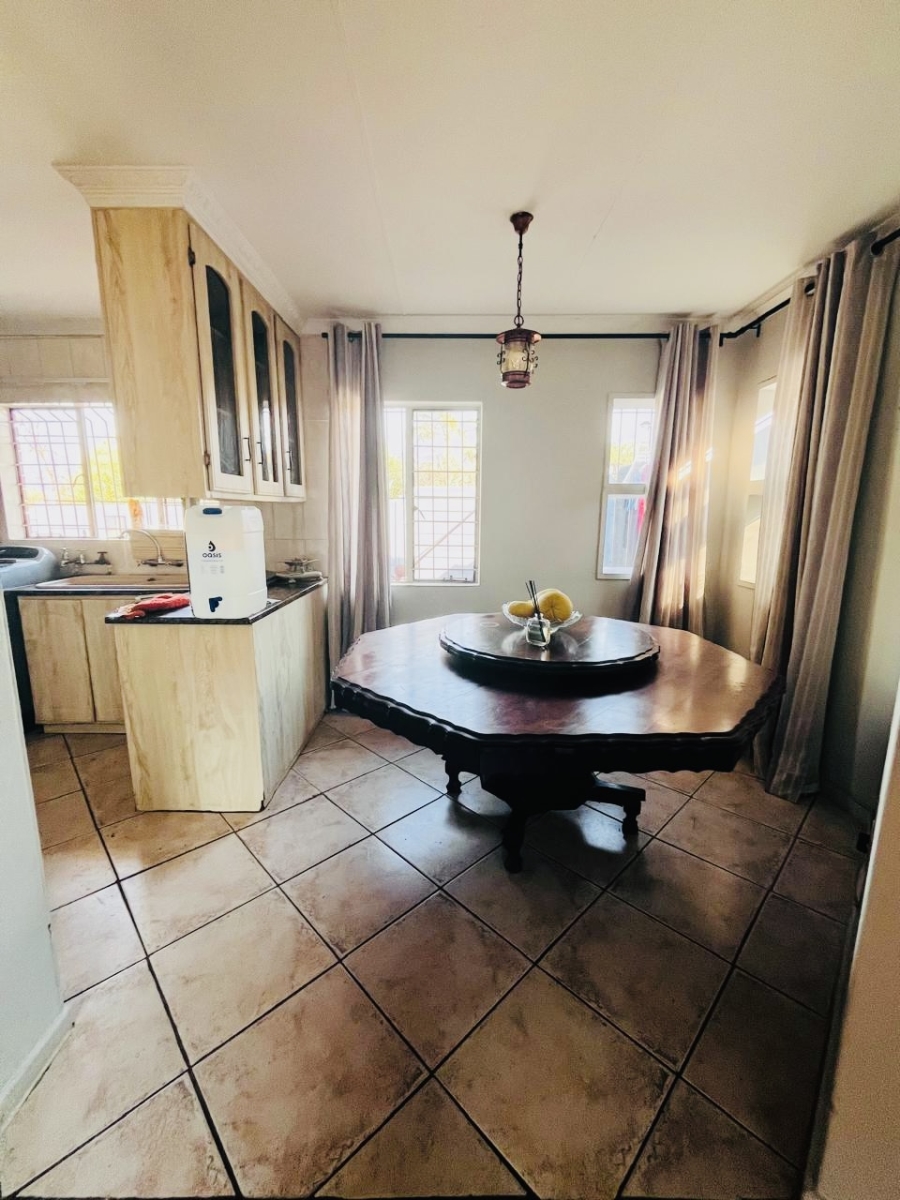 3 Bedroom Property for Sale in Doornpoort AH Gauteng