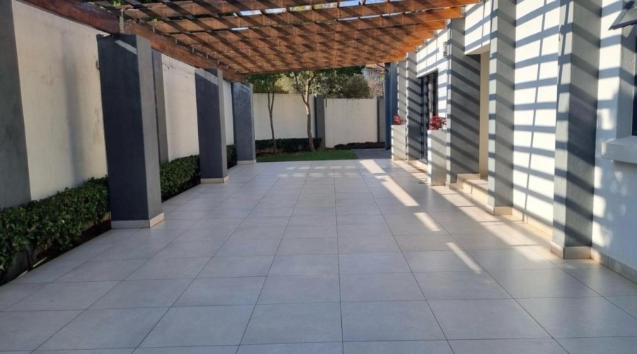 1 Bedroom Property for Sale in Halfway Gardens Gauteng