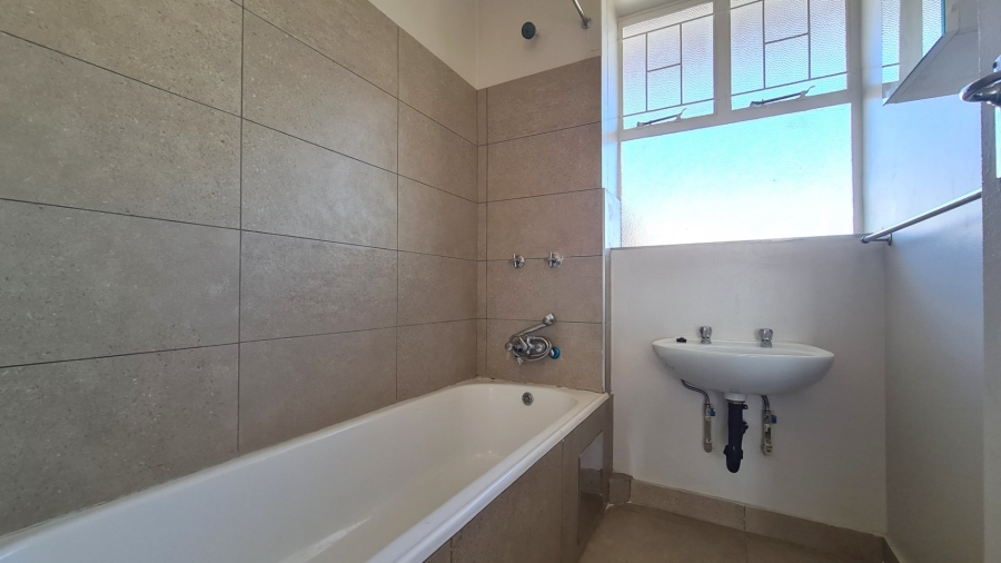 1 Bedroom Property for Sale in Rietfontein Gauteng