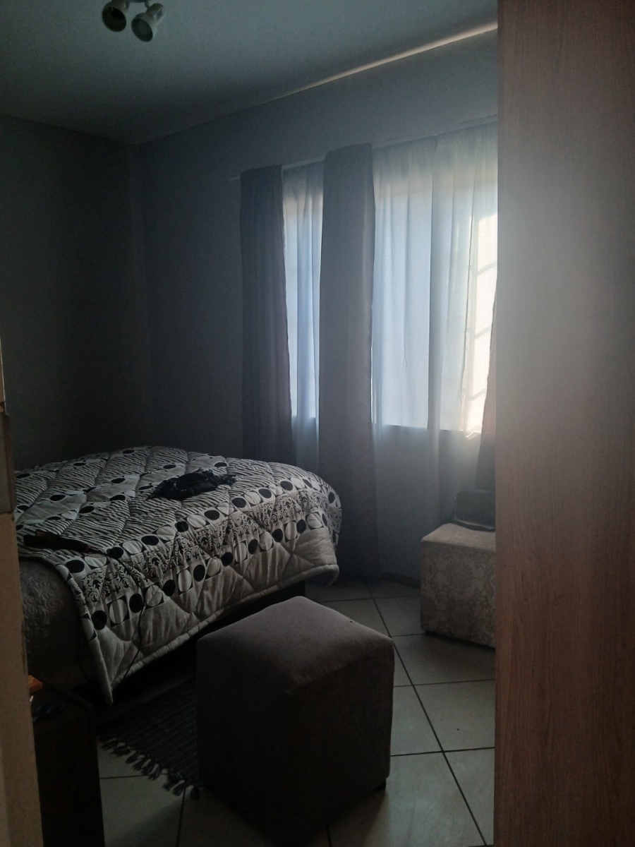 To Let 2 Bedroom Property for Rent in Noordwyk Gauteng