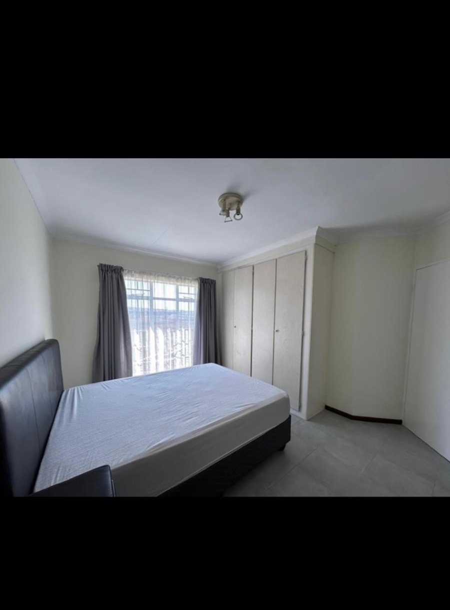 To Let 2 Bedroom Property for Rent in Noordwyk Gauteng