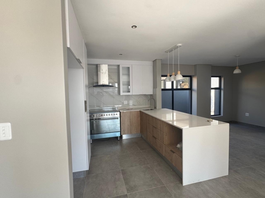 4 Bedroom Property for Sale in Thatchfield Estate Gauteng