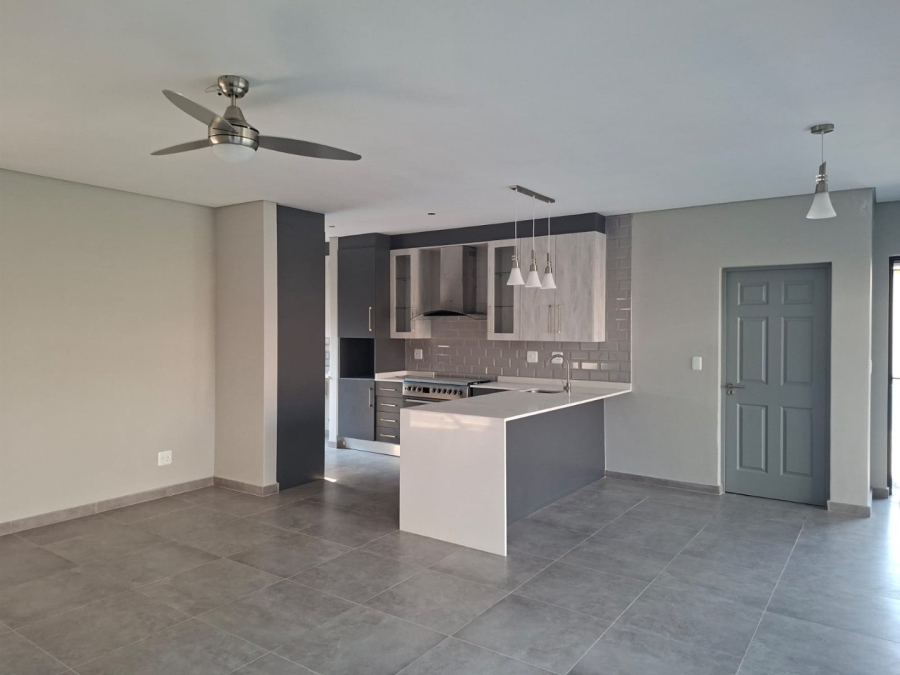 4 Bedroom Property for Sale in Thatchfield Estate Gauteng