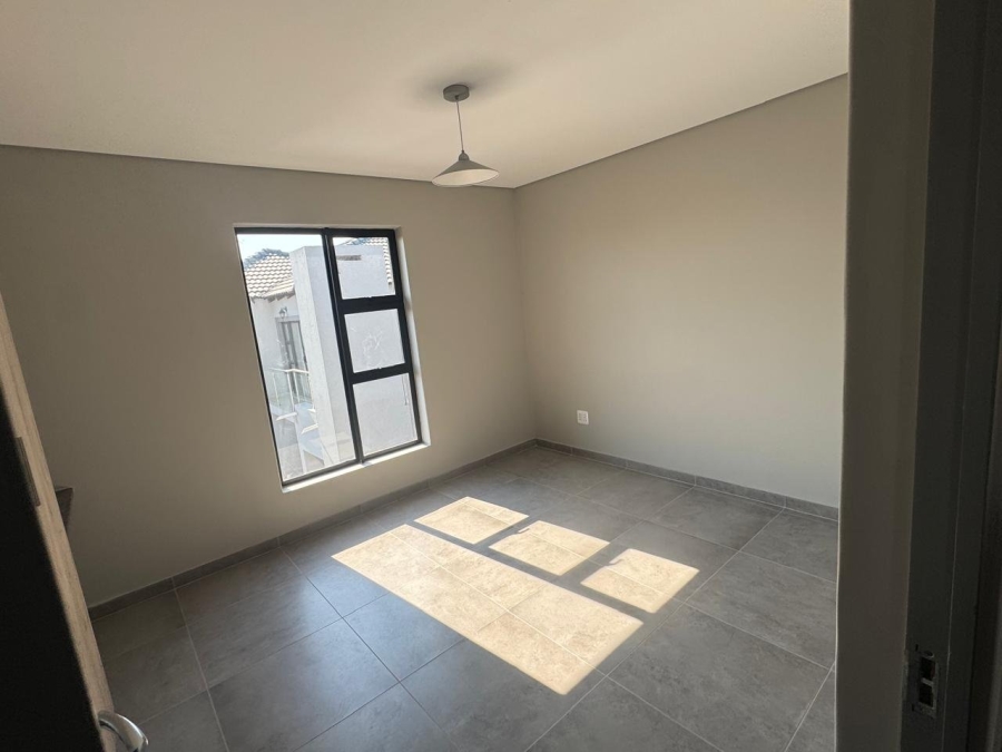 4 Bedroom Property for Sale in Thatchfield Estate Gauteng