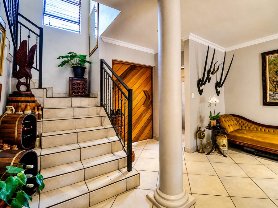 3 Bedroom Property for Sale in Faerie Glen Gauteng