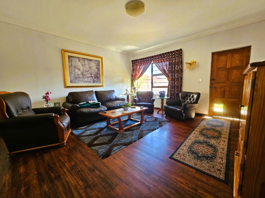 5 Bedroom Property for Sale in Nigel Ext 2 Gauteng
