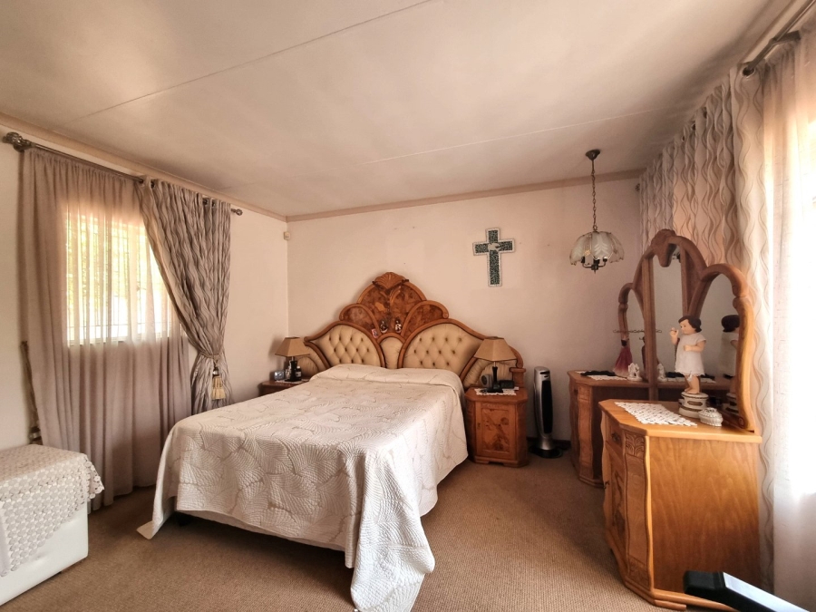 4 Bedroom Property for Sale in Ferryvale Gauteng
