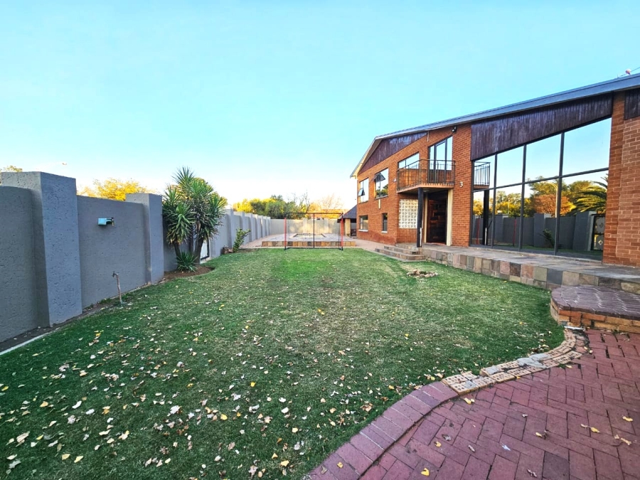 5 Bedroom Property for Sale in Ferryvale Gauteng