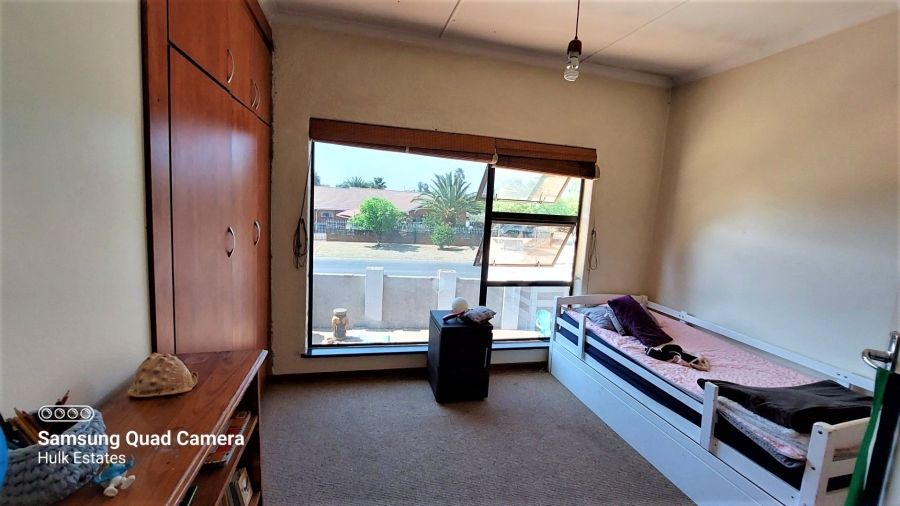 5 Bedroom Property for Sale in Ferryvale Gauteng