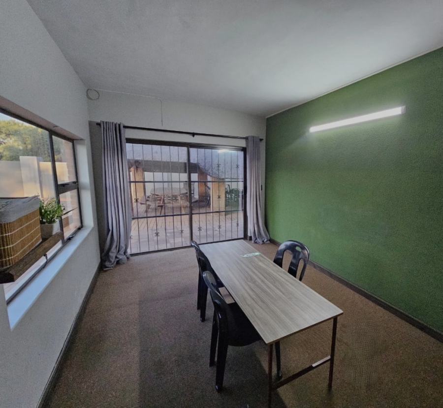 5 Bedroom Property for Sale in Ferryvale Gauteng
