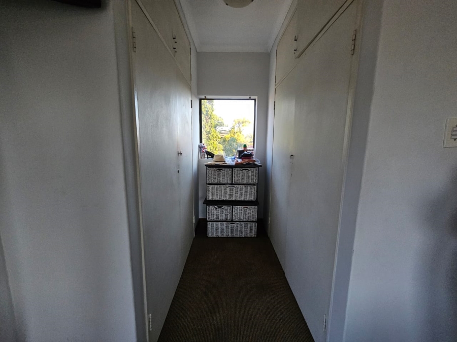 5 Bedroom Property for Sale in Ferryvale Gauteng