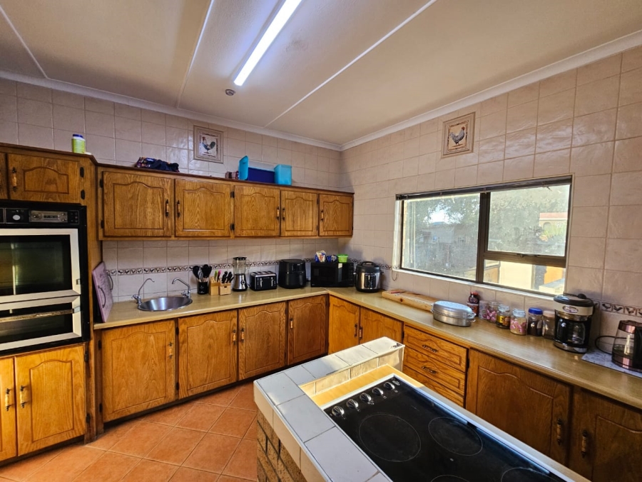 5 Bedroom Property for Sale in Ferryvale Gauteng