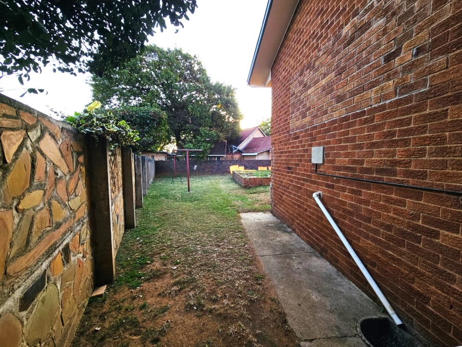 5 Bedroom Property for Sale in Ferryvale Gauteng