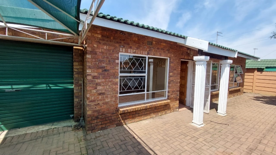 2 Bedroom Property for Sale in Nigel Gauteng