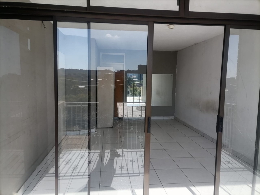 1 Bedroom Property for Sale in Pretoria Gauteng
