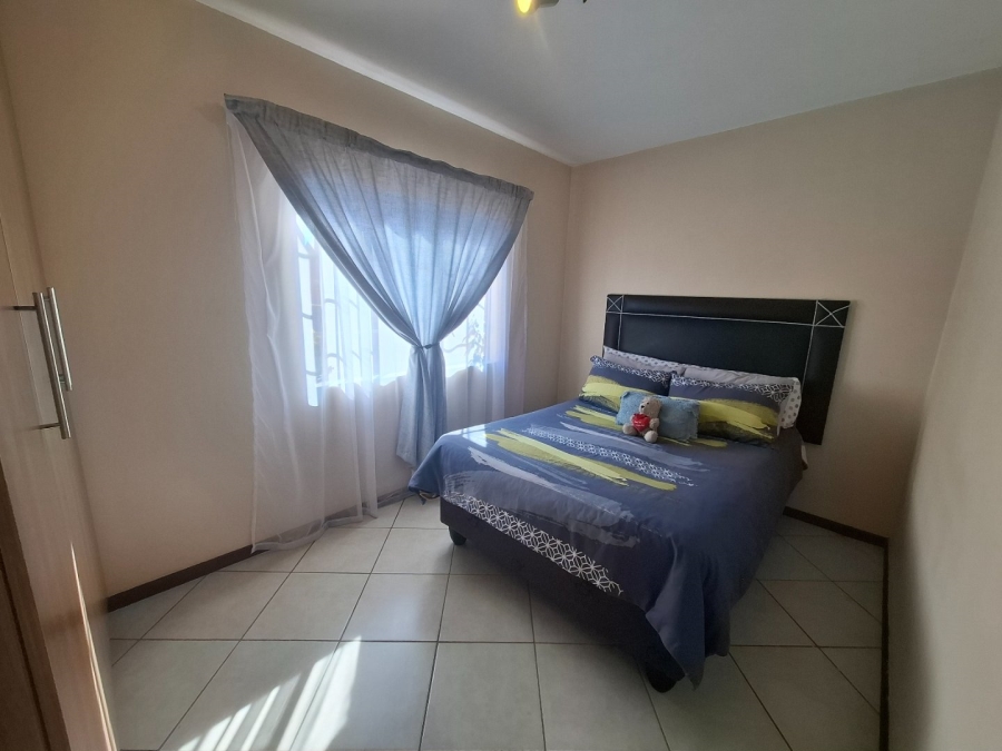 To Let 2 Bedroom Property for Rent in Mooikloof Ridge Gauteng