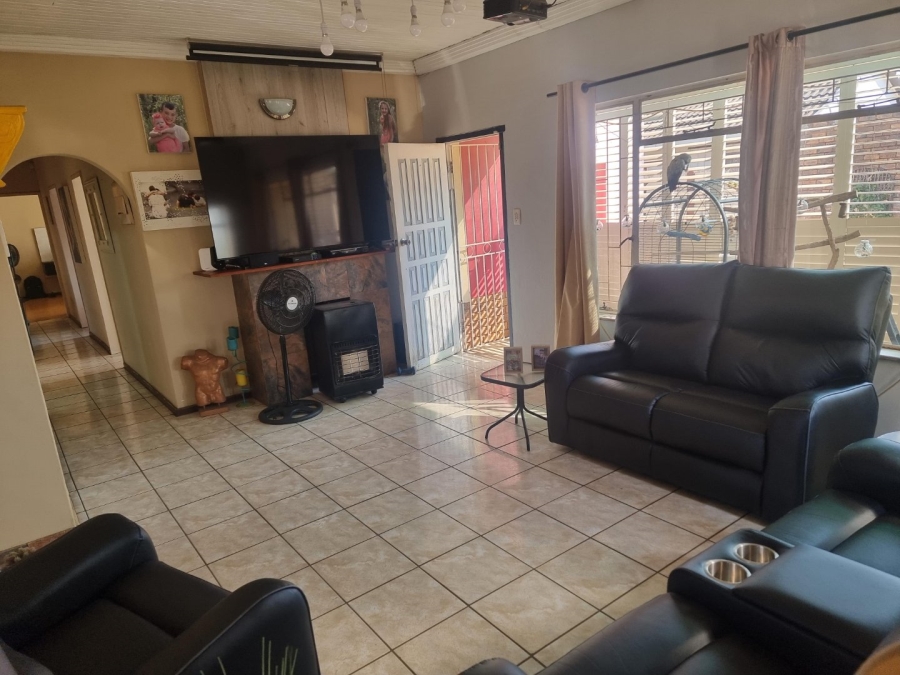 3 Bedroom Property for Sale in Booysens Gauteng