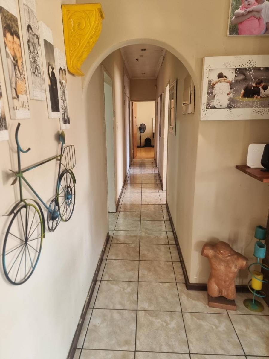 3 Bedroom Property for Sale in Booysens Gauteng