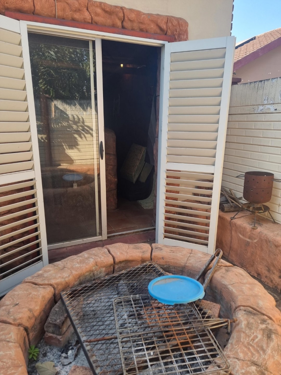 3 Bedroom Property for Sale in Booysens Gauteng