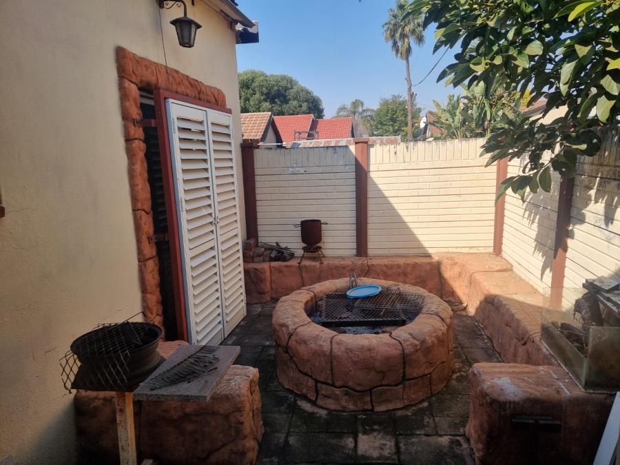 3 Bedroom Property for Sale in Booysens Gauteng