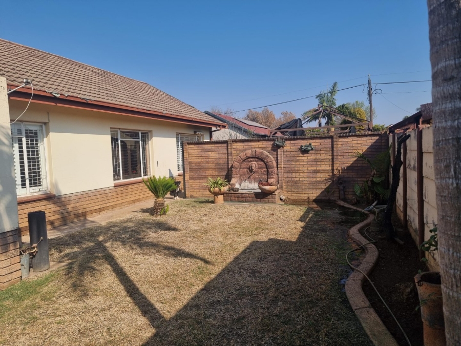 3 Bedroom Property for Sale in Booysens Gauteng