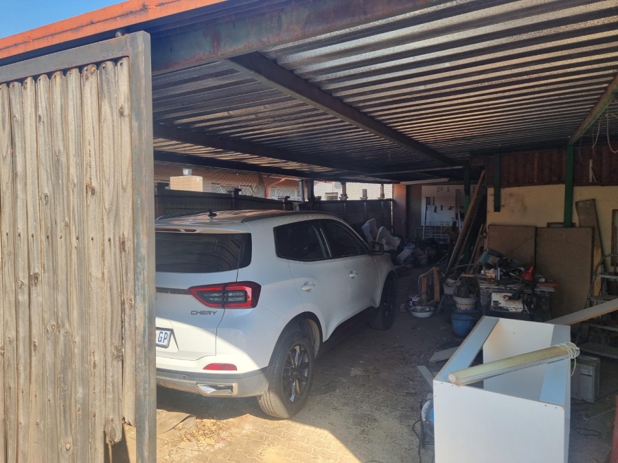 3 Bedroom Property for Sale in Booysens Gauteng