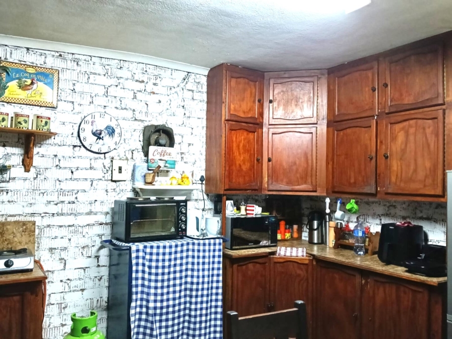 5 Bedroom Property for Sale in Selcourt Gauteng
