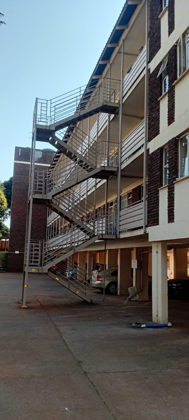 3 Bedroom Property for Sale in Rhodesfield Gauteng